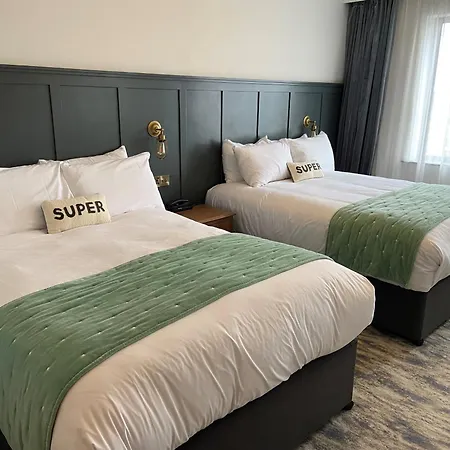 Erris Coast Gweesalia