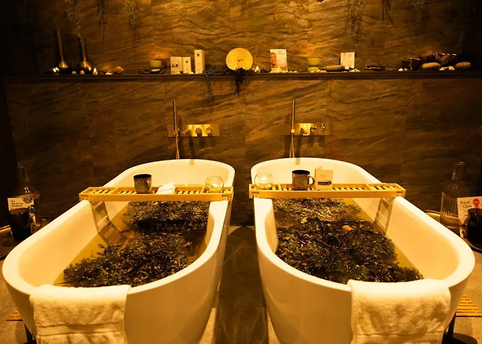 Erris Coast 호텔 Gweesalia